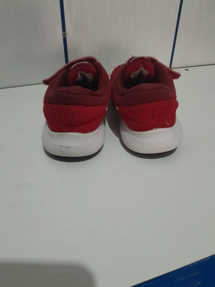 Çocuk Kırmızı Nike Spor Ayakkabı - Görsel 3