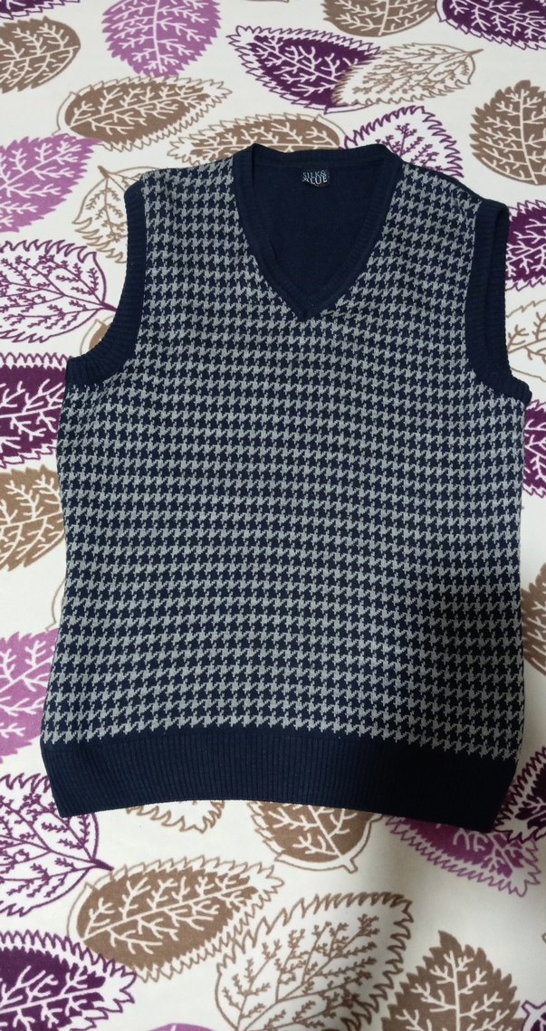 Gri V Yaka Örgü Kadın Süveter - Görsel 3