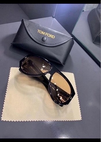 Kürk Detaylı Kahverengi Sokak Stili Kadın Gözlüğü - Görsel 4