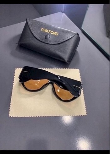 Kürk Detaylı Kahverengi Sokak Stili Kadın Gözlüğü - Görsel 3