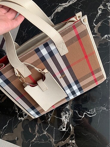 Burberry çanta