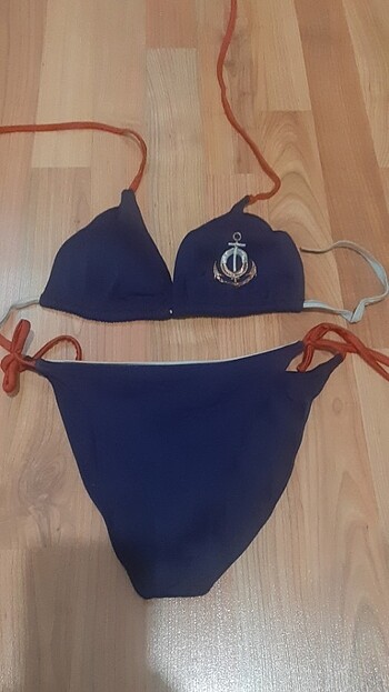 Bikini