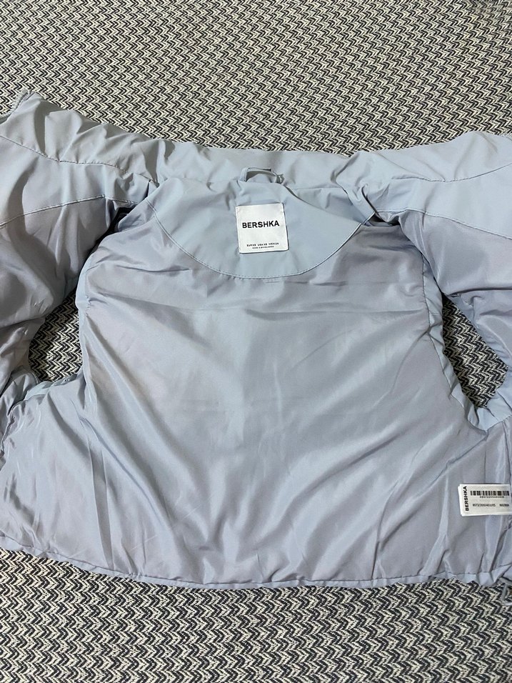 Bebek mavisi bershka sisme yelek - Görsel 4