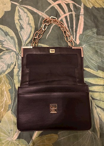 Zincir Detaylı Deri Çanta - Görsel 2