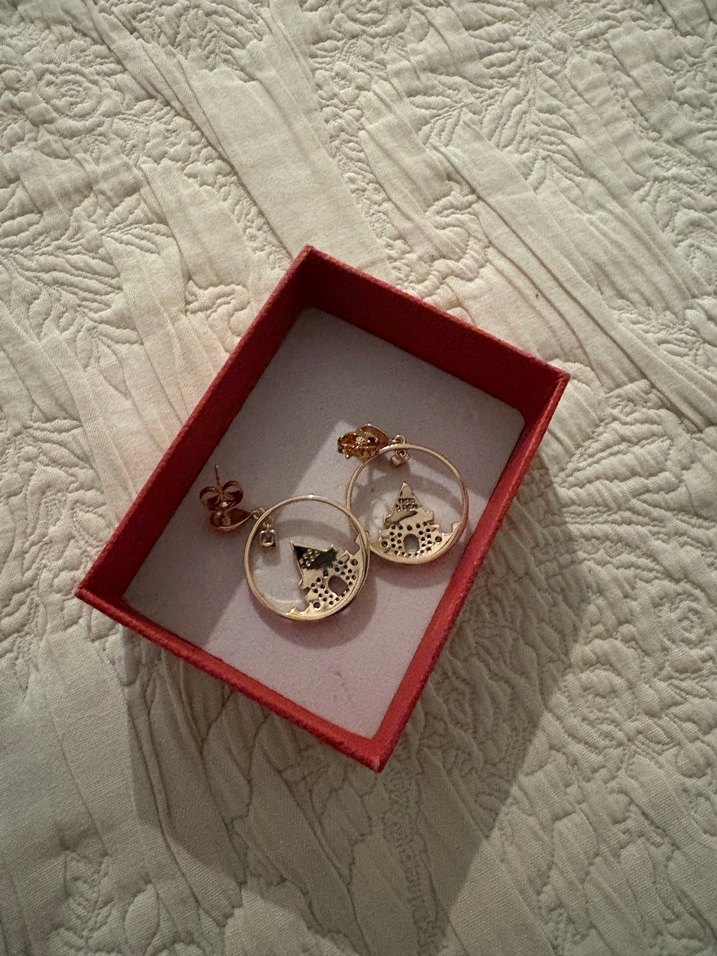 Altın Renkli İnce Çelik Boncuklu Küpe - Görsel 2