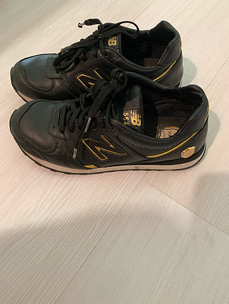 37 Beden Newbalance spor ayakkabı