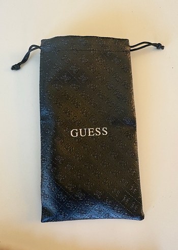 Guess Orijinal Guess Siyah Desenli Gozluk Cantasi