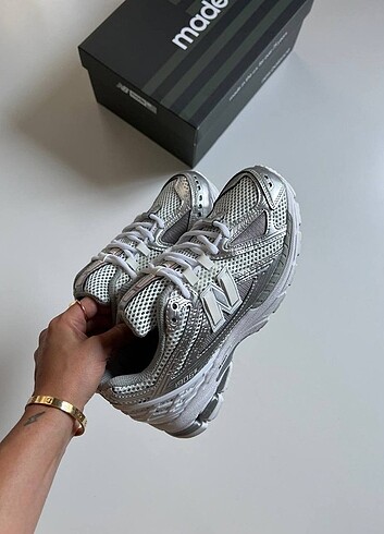 37 Beden çeşitli Renk New Balance 1906R Silver 36-40