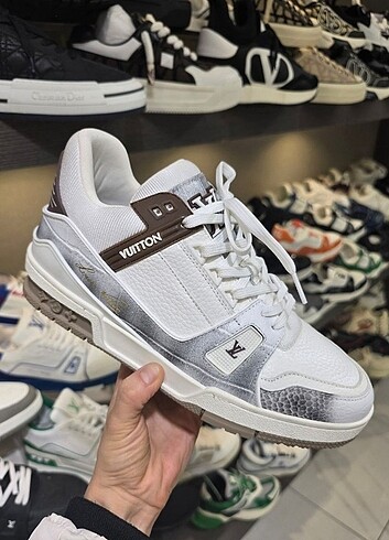 43 Beden Louis Vuitton Trainer 41-45 Arası