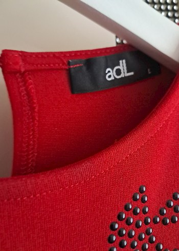 Nakışlı Kırmızı V Yaka Kadın Bluz - Görsel 5