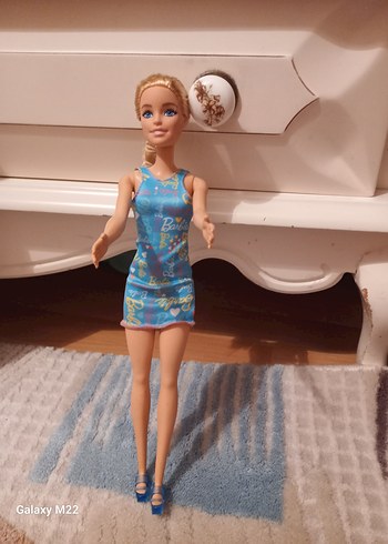 Barbie Barbie bebek