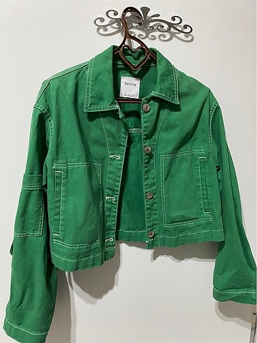 Bershka Ceket