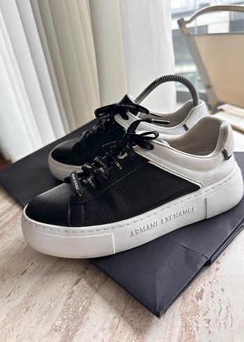 Siyah Beyaz Bağcıklı Stiletto Topuklu Spor Ayakkabı - Görsel 4