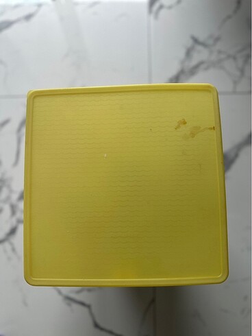 Beden sarı Renk Tupperware sebzelik