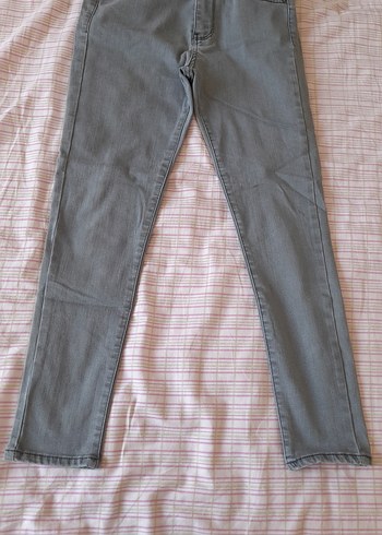 Gri Regular Fit Kadın Denim Pantolon