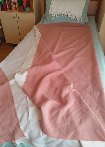 Kendinden Astarlı Pembe Parça Kumaş