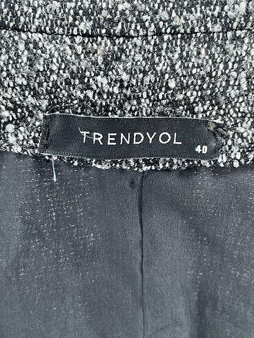 40 Beden çeşitli Renk Trendyol & Milla Kaban %70 İndirimli.