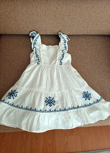 6 Yaş Beden beyaz Renk Kız çocuk elbise 