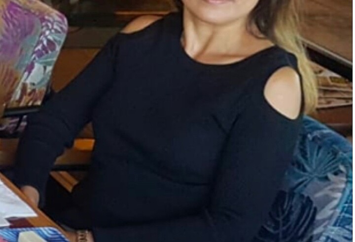 ON FASHIOMARKA OMUZ DEKOLTELİ TRİKO BLUZ