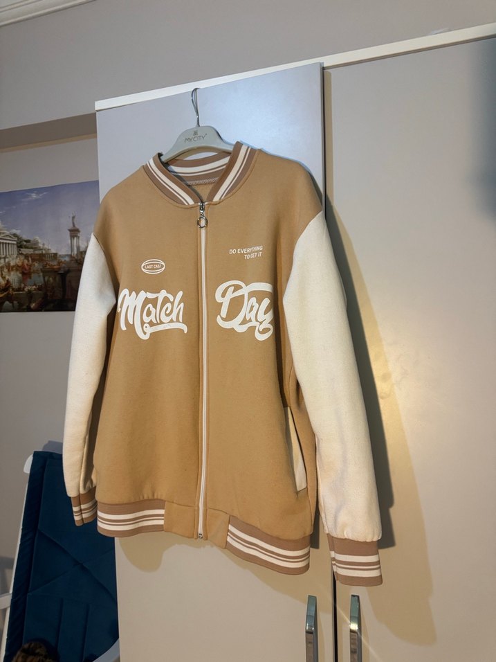 Bej Kadın Bomber Ceket, Rahat Kesim, Fermuarlı - Görsel 3