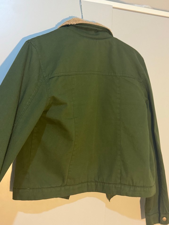 Düğmeli Yeşil Kadın Ceket - Görsel 3