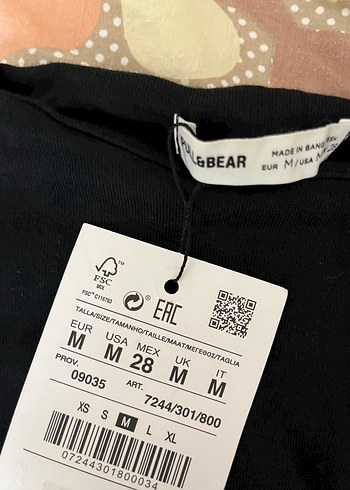 Pull and Bear Siyah Pamuklu Hamile Kolsuz Tişört