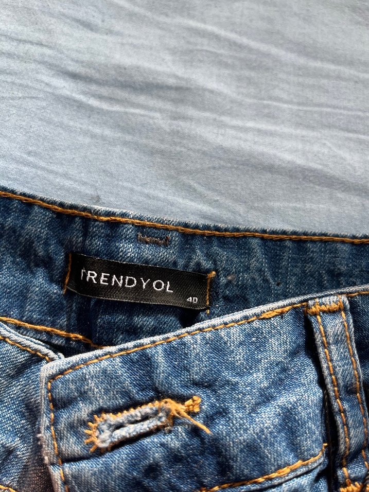 Kadın Lacivert Bol Kesim Midi Denim Pantolon - Görsel 2