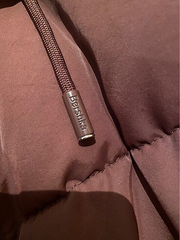 l Beden Bershka mont