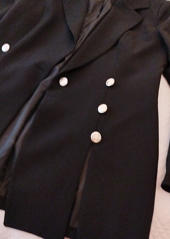 Düğmeli Siyah Kadın Blazer Ceket yırtmaçlı - Görsel 4