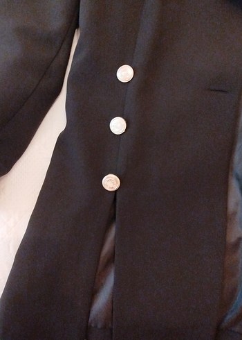 Düğmeli Siyah Kadın Blazer Ceket yırtmaçlı - Görsel 2