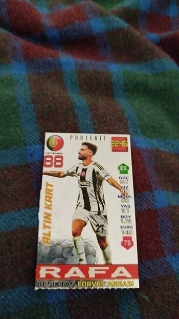 Futbolcu kartı 200 den fazla tüm nadir kartlar mevcuttur - Görsel 6