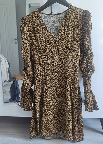 xs Beden çeşitli Renk Zara elbise