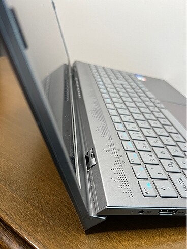 Beden Renk Casper Nirvana C500 Laptop