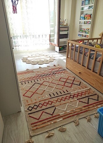 Beden Jüt Halı