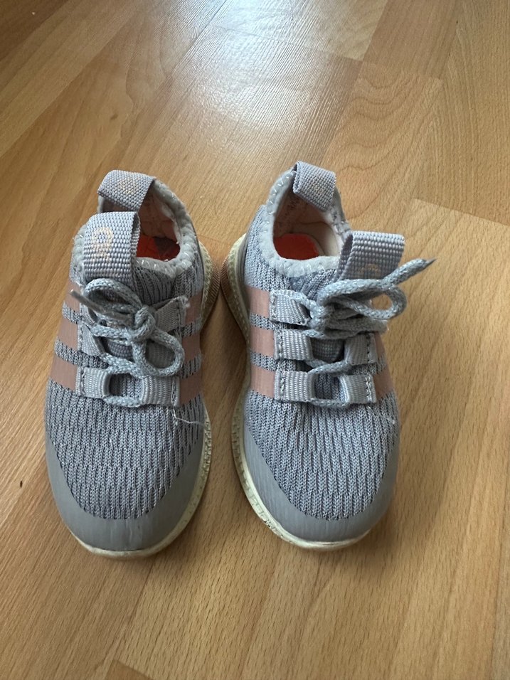 Kız Çocuk Bej Cırt Cırtlı Spor Ayakkabı - Görsel 2