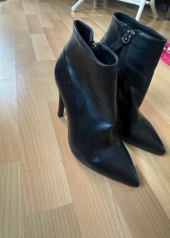 Siyah Deri Stiletto Topuklu Kadın Bot - Görsel 3