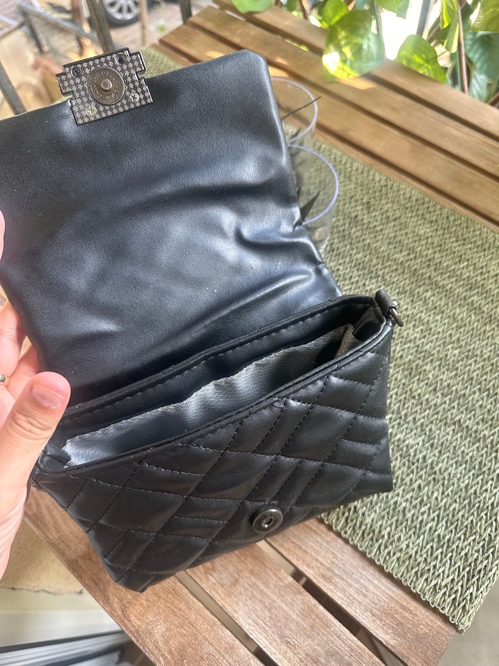 Zincir Detaylı Siyah Deri Kadın Çanta - Görsel 5