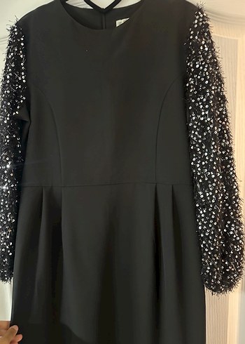 Uzun Kollu Pul İşlemeli Siyah Elbise - Görsel 5