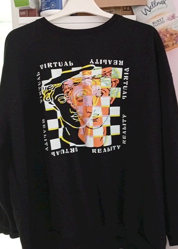 Siyah Baskılı Kadın Sweatshirt