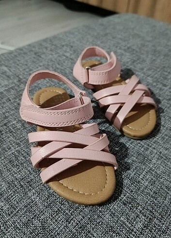 Primark Marka Bebek Sandalet