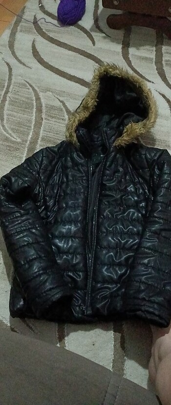 Siyah parlak mont 