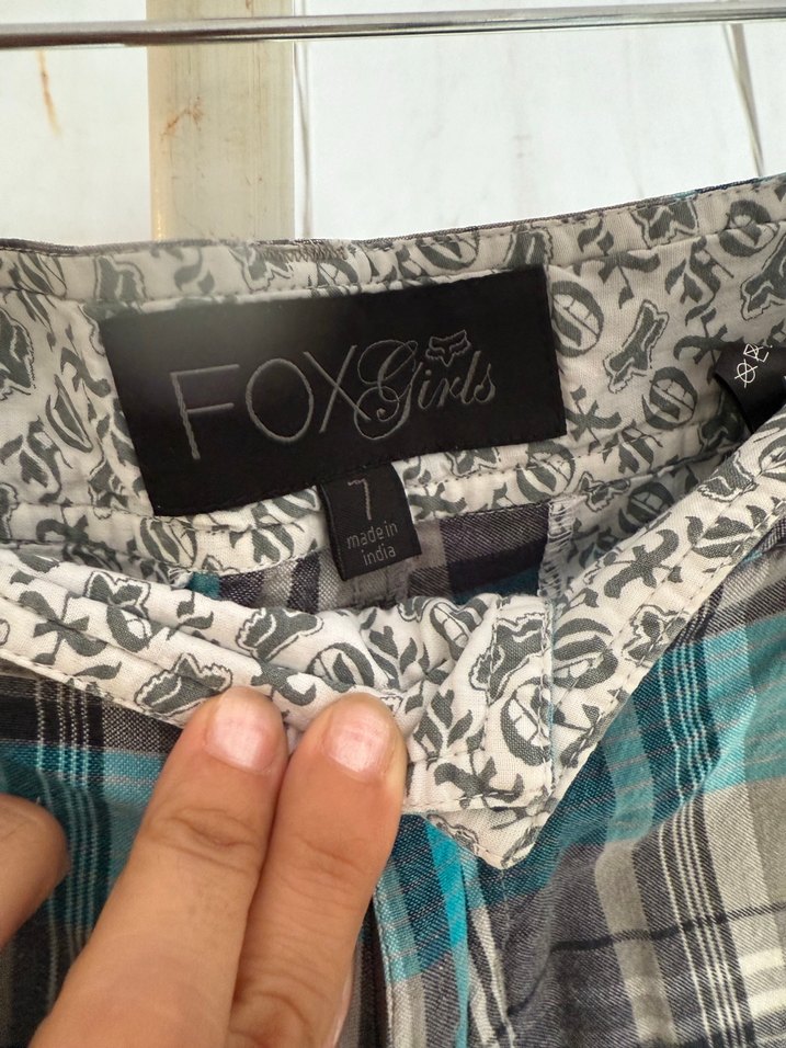 Turkuaz Gri Ekose Mini Hamile Şortu - Görsel 3