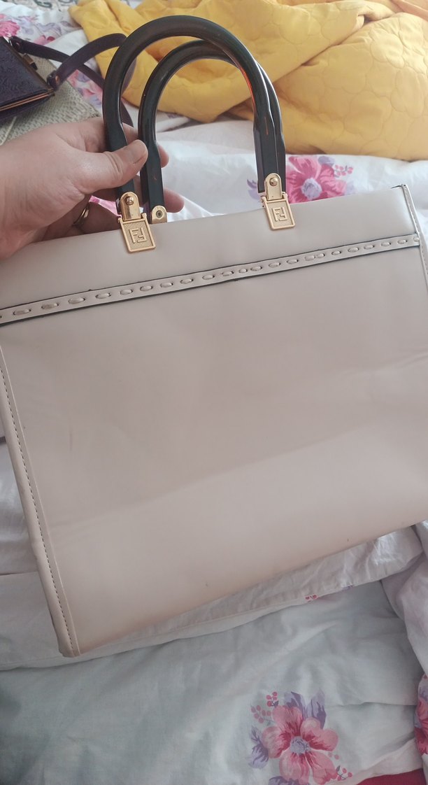 Bej Baskılı Deri Fendi Kadın Çanta - Görsel 3