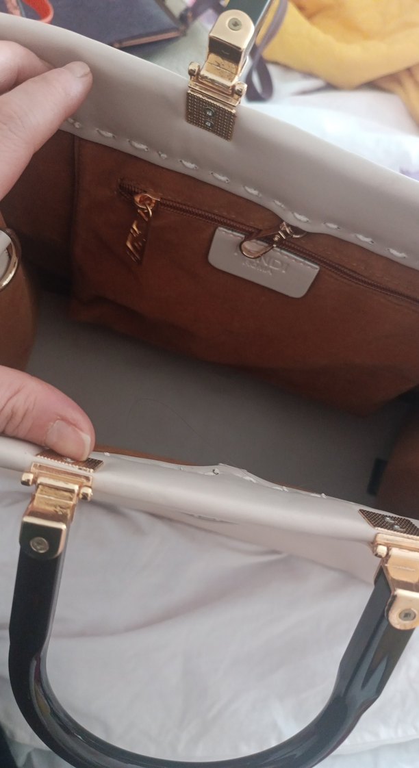 Bej Baskılı Deri Fendi Kadın Çanta - Görsel 2