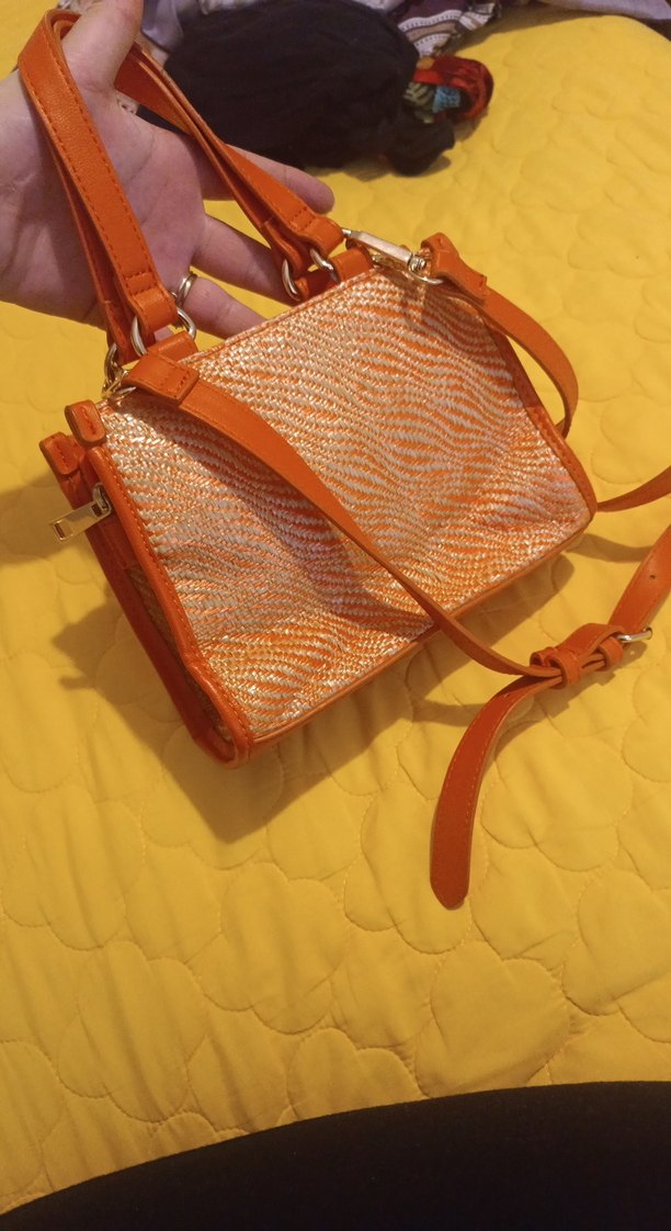 Turuncu Parlak Yılan Desenli Deri Çanta - Görsel 4