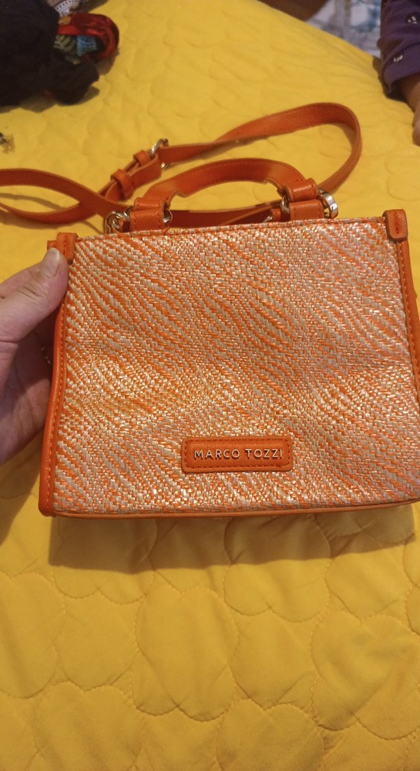 Turuncu Parlak Yılan Desenli Deri Çanta - Görsel 2