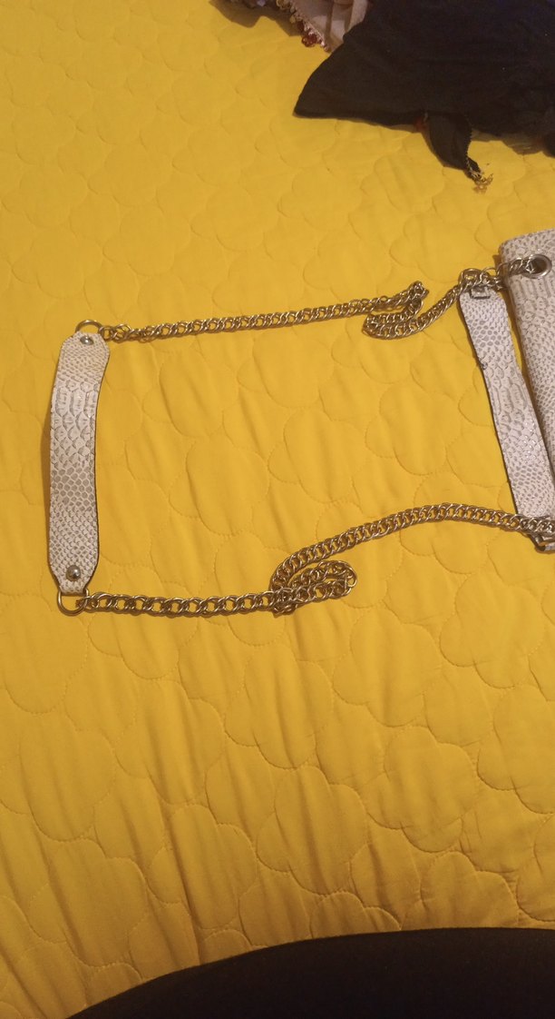 Beyaz Yılan Derisi Desenli Zincirli Kadın Çanta - Görsel 4