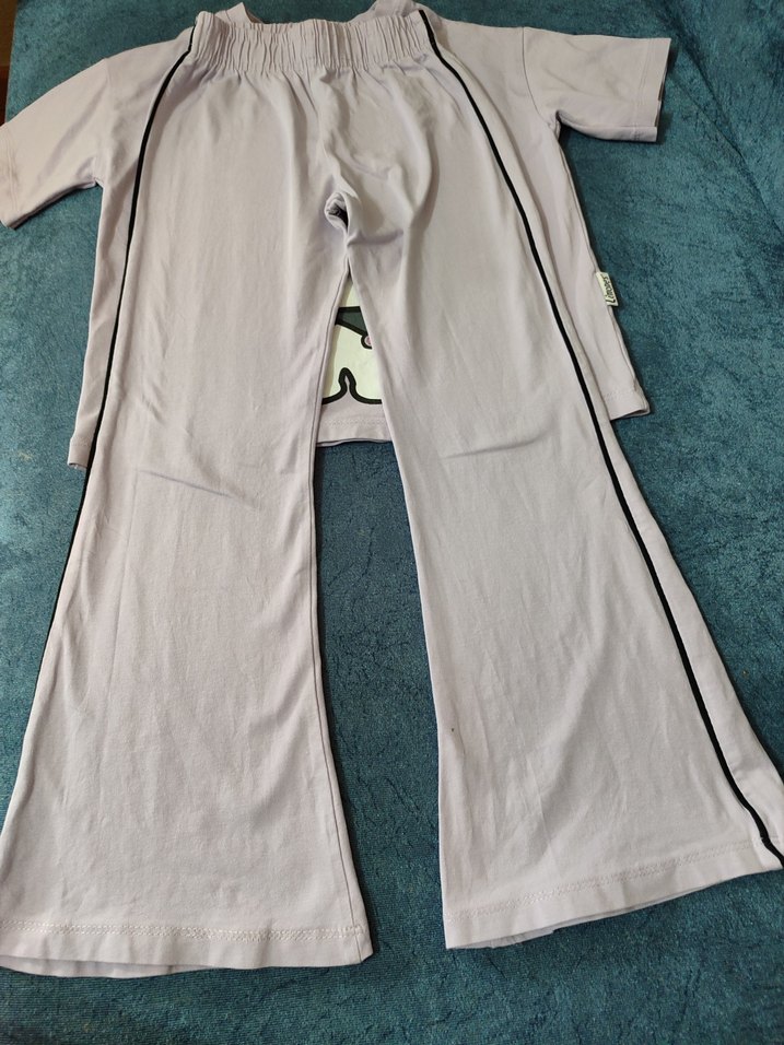 Bol Kesim Beyaz Kız Eşofman Altı - Görsel 2