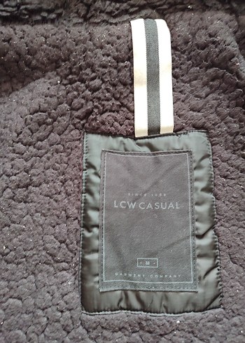 Siyah Kapüşonlu erkek Kışlık Mont - Görsel 4