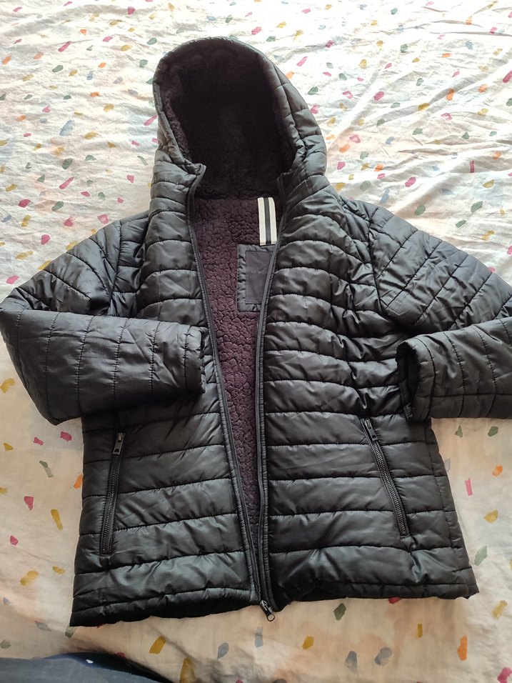 Siyah Kapüşonlu erkek Kışlık Mont - Görsel 3